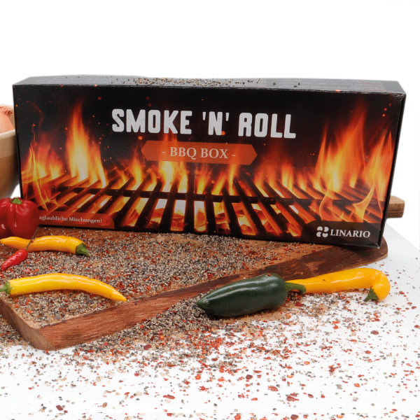 Smoke ´n´ Roll 9 udsøgte krydderiblandinger uden konserveringsmidler fra kontrolleret dyrkning, med PDF grillbog og opskrifter